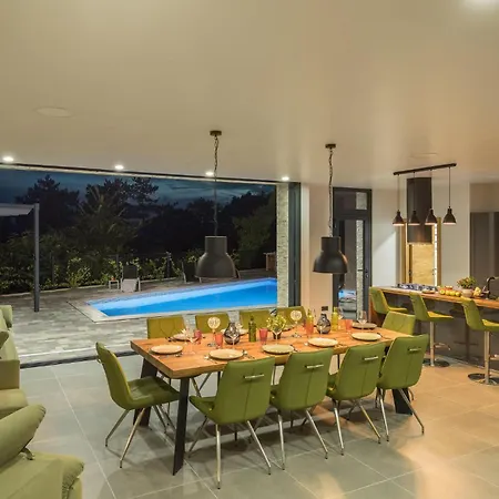 5 Bedroom Awesome In Miholjice Holiday home Sveti Vid-Miholjice